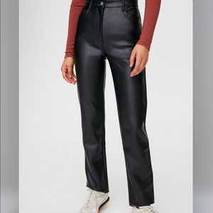 Aritzia Melina Pant